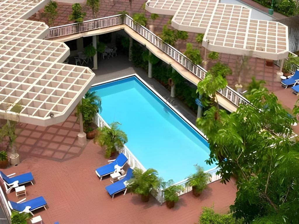 Hotel Ruposhi Bangla 达卡 外观 照片
