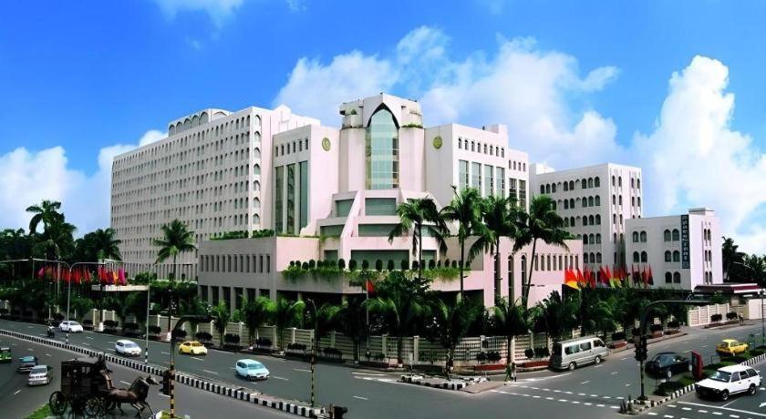 Hotel Ruposhi Bangla 达卡 外观 照片