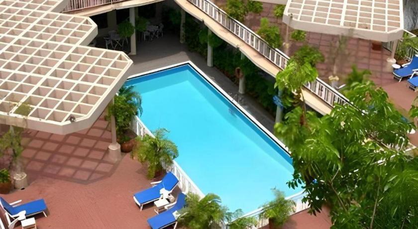Hotel Ruposhi Bangla 达卡 外观 照片