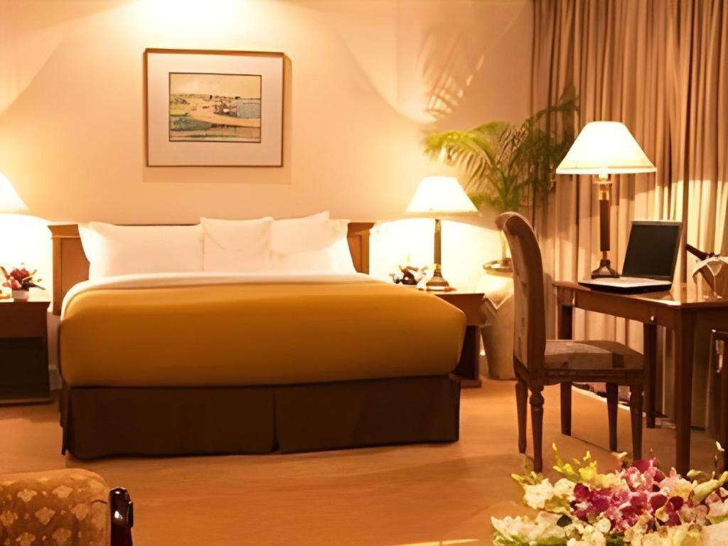 Hotel Ruposhi Bangla 达卡 外观 照片